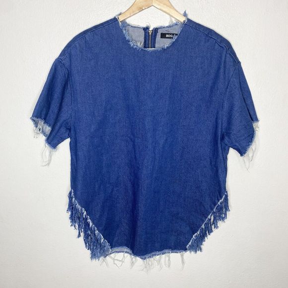 New BDG Urban‎ Outfitters Denim Tunic Top Raw Hem Fringe Accents Women’s small - Picture 1 of 13